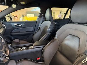 Volvo V60 bild 10