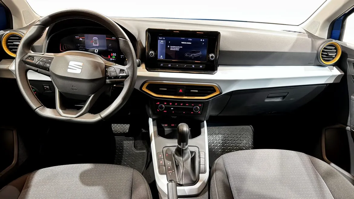 Vehicle image 9