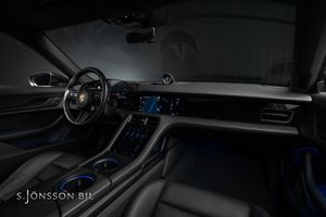Porsche Taycan bild 15