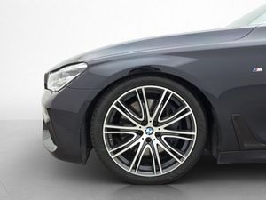BMW 750 bild 34