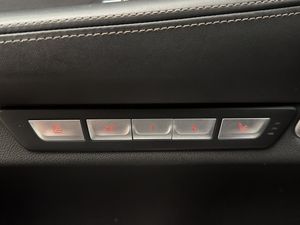 BMW 750 bild 17