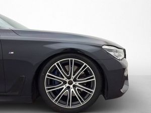 BMW 750 bild 37