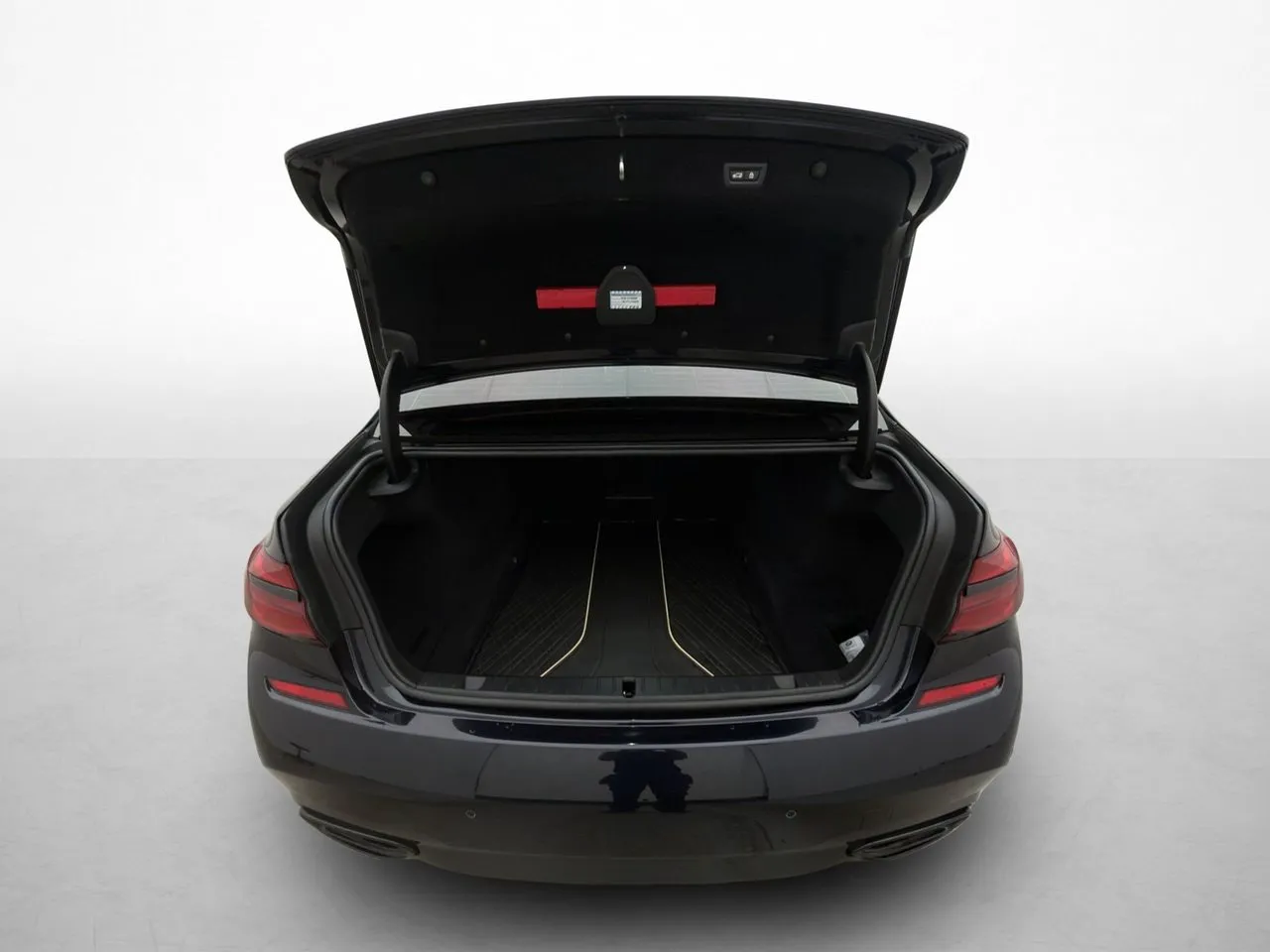 Vehicle image 31