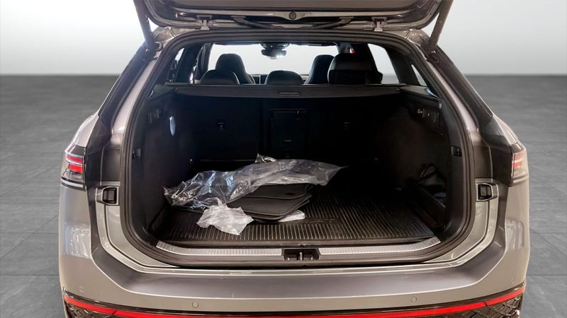 Volkswagen Passat bild 14