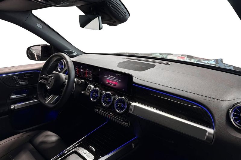 Mercedes GLB220 bild 9