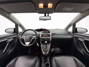 Toyota Verso bild 15