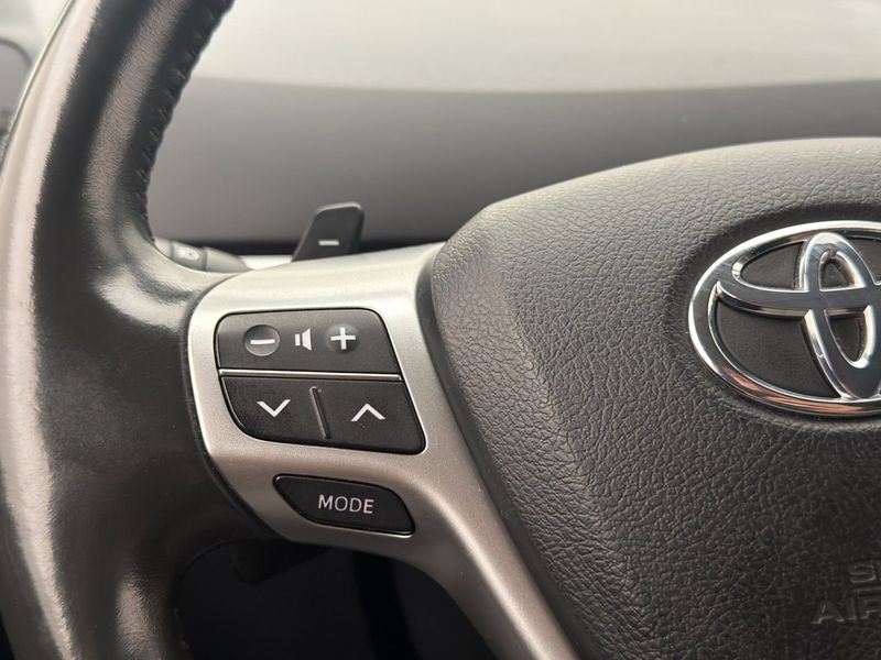 Toyota Verso bild 16