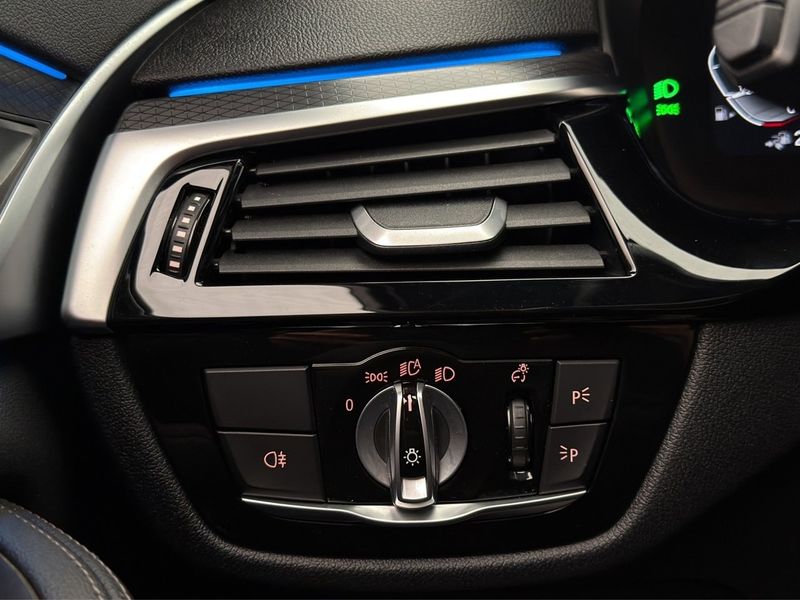 BMW 530 bild 32