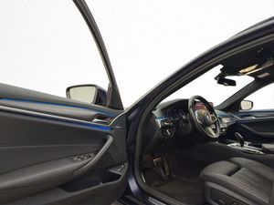 BMW 530 bild 8