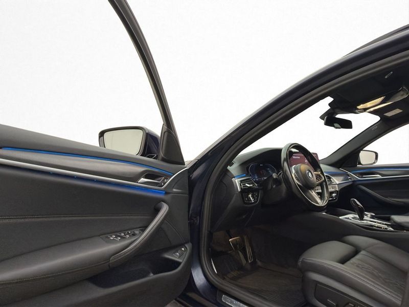 BMW 530 bild 8
