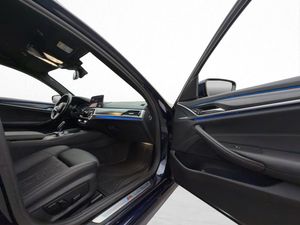 BMW 530 bild 12