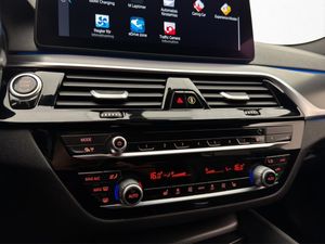 BMW 530 bild 23