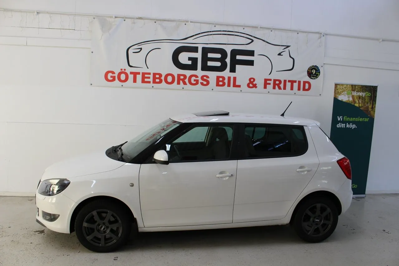 Vehicle image 1
