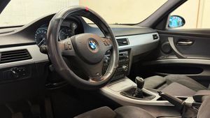 BMW 320 bild 10