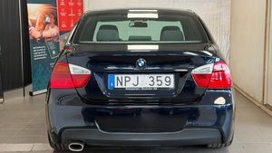 BMW 320 bild 6