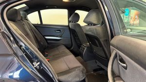 BMW 320 bild 14