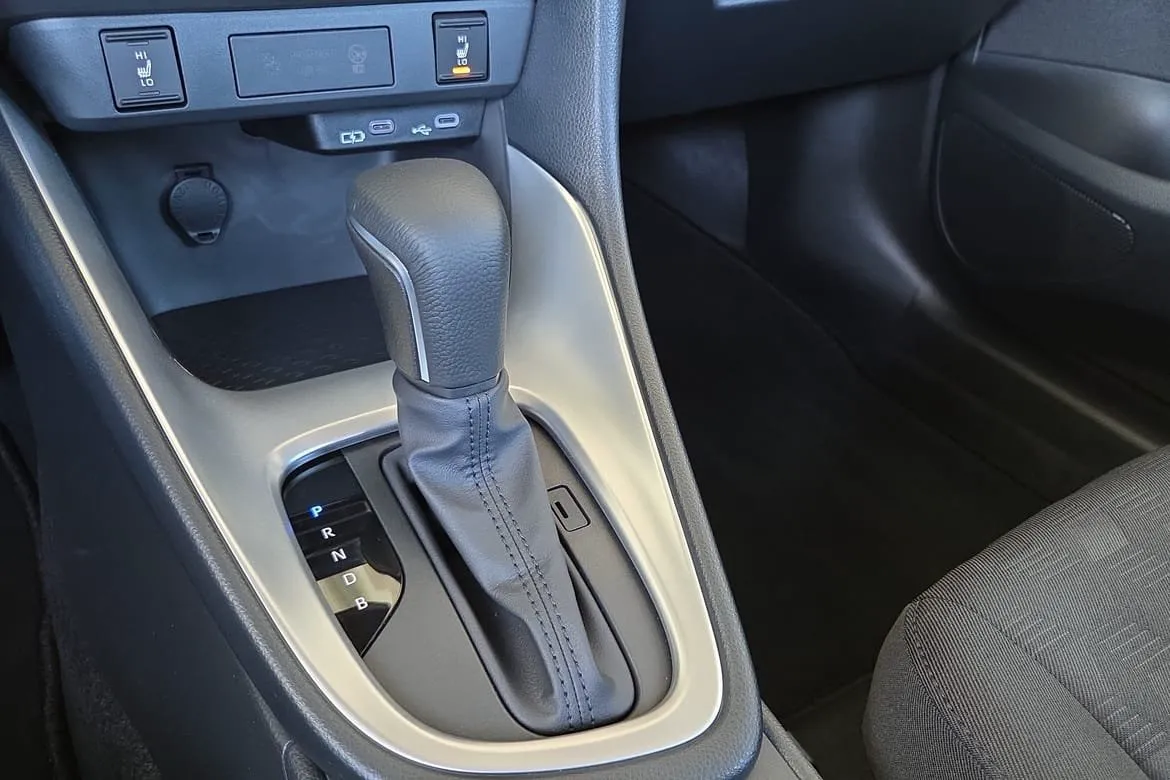 Vehicle image 18