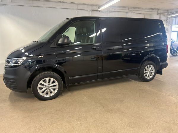 Volkswagen Transporter T30 2.0 TDI 4M 150Hk VW-servad Drag Kamera - 2022