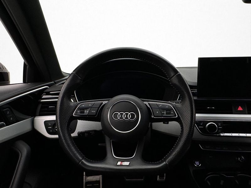 Audi A4 bild 13