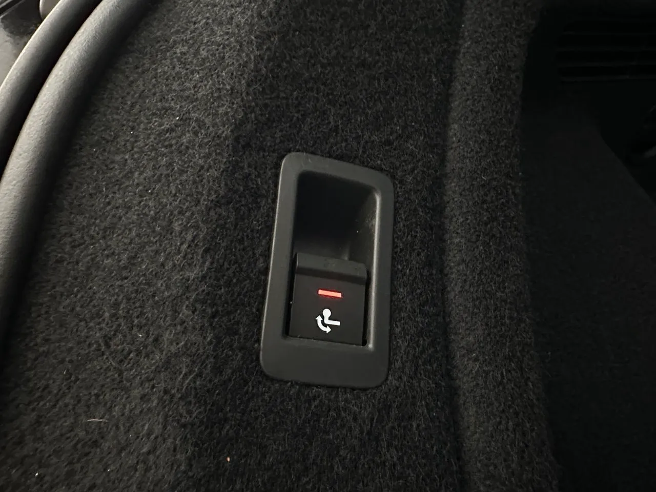 Vehicle image 29