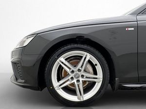 Audi A4 bild 30
