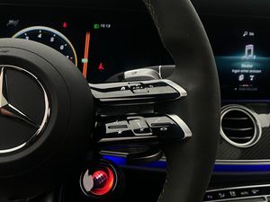 Mercedes E63 AMG bild 17