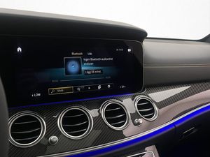 Mercedes E63 AMG bild 26