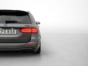 Mercedes E63 AMG bild 36