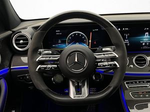 Mercedes E63 AMG bild 13