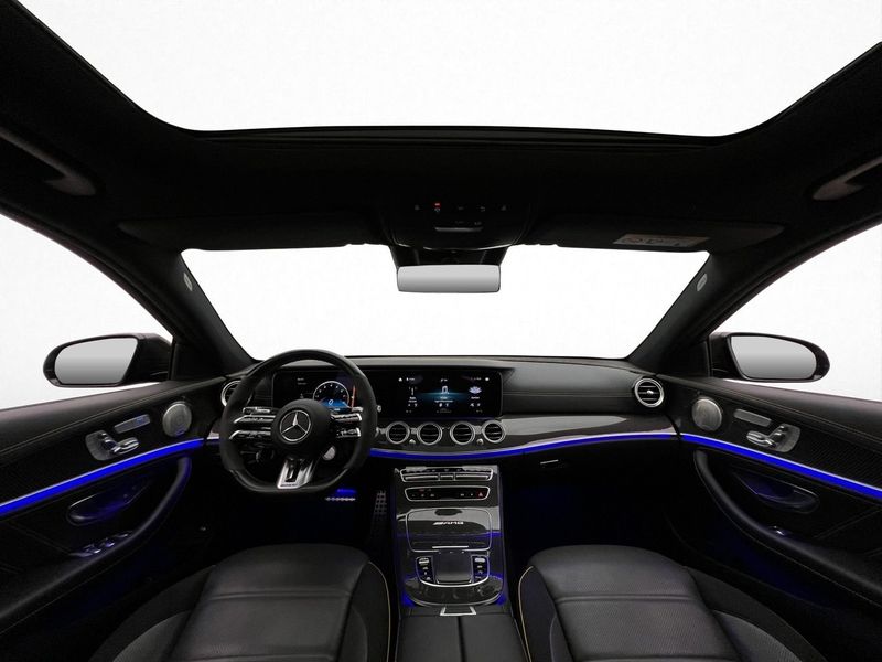 Mercedes E63 AMG bild 18