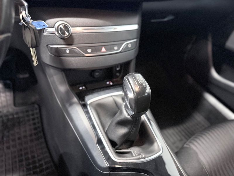 Peugeot 308 bild 12
