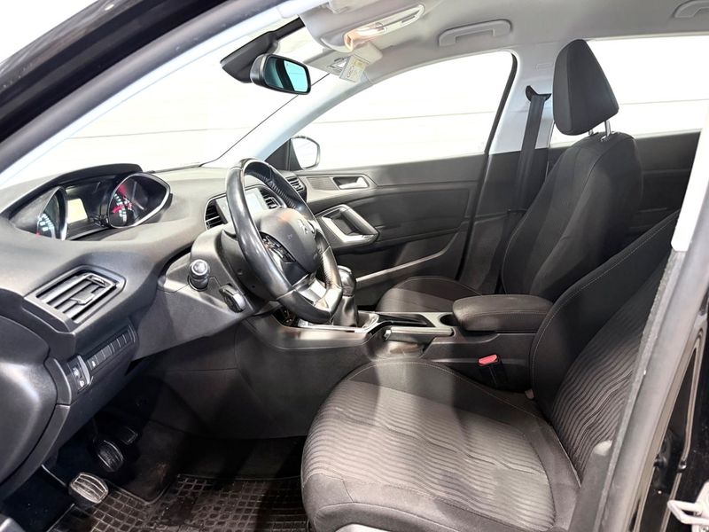 Peugeot 308 bild 8