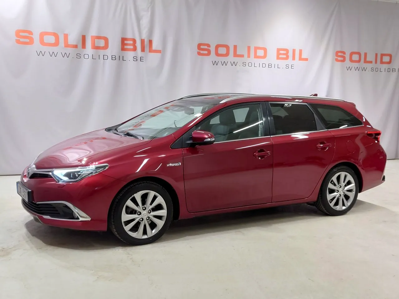 Vehicle image 2