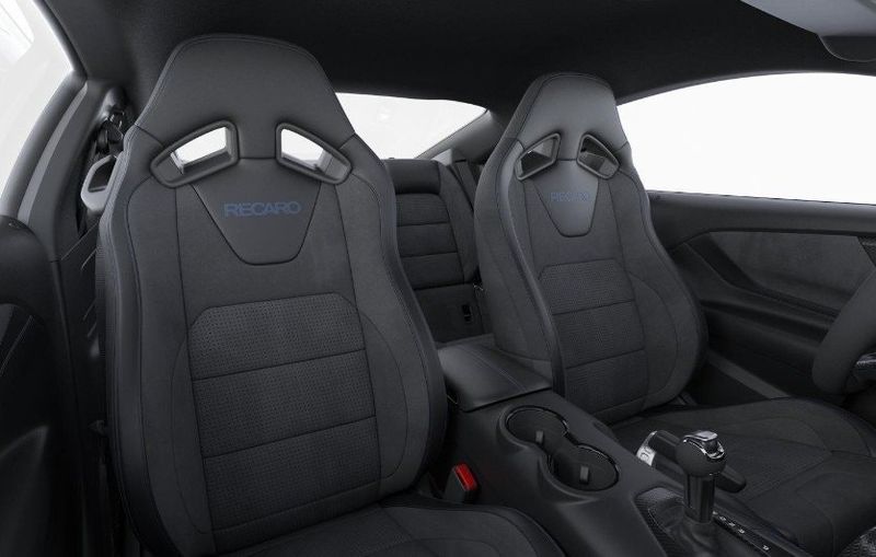 Ford Mustang bild 16