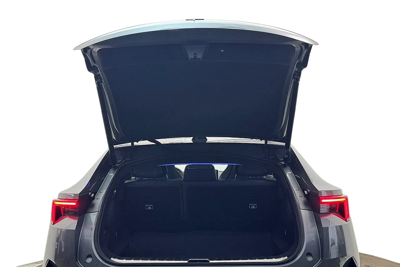 Vehicle image 36