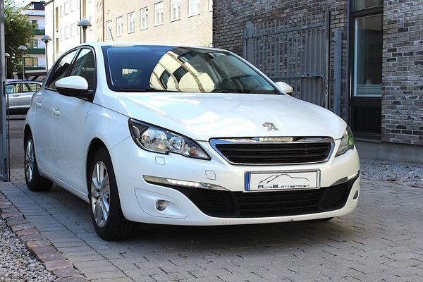 Peugeot 308 1.6 HDi 92HK Active - 2014