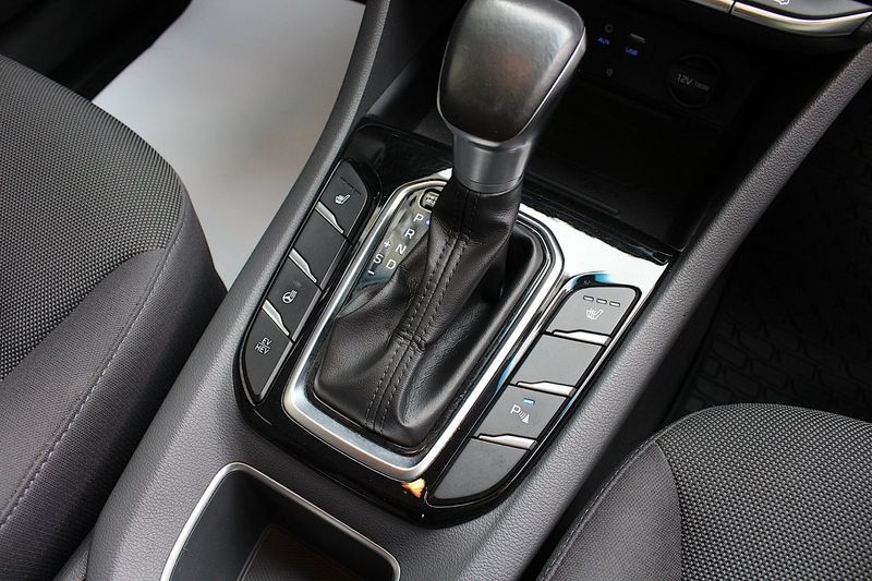 Hyundai IONIQ bild 25