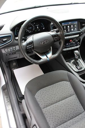 Hyundai IONIQ bild 32