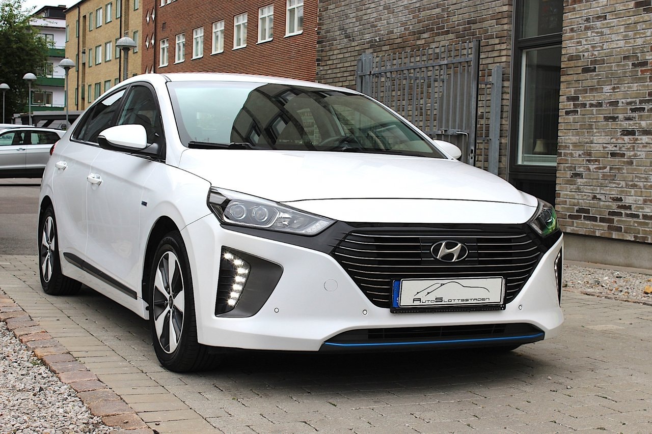 Hyundai IONIQ