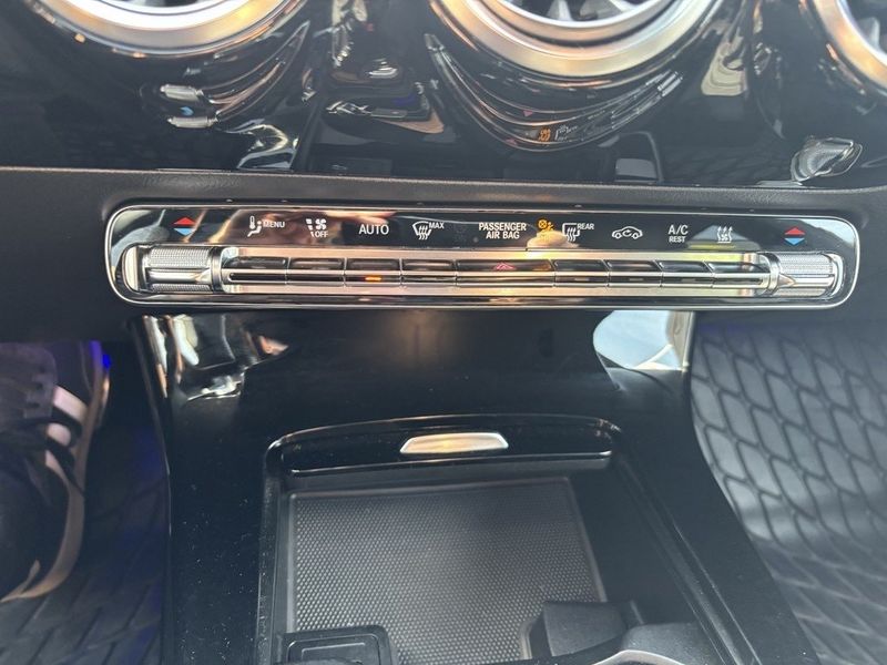 Mercedes CLA200 bild 14