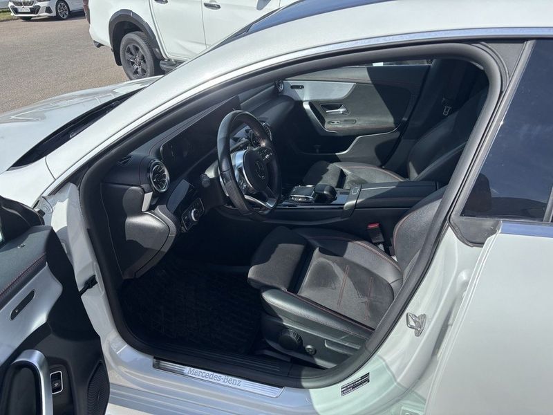 Mercedes CLA200 bild 10