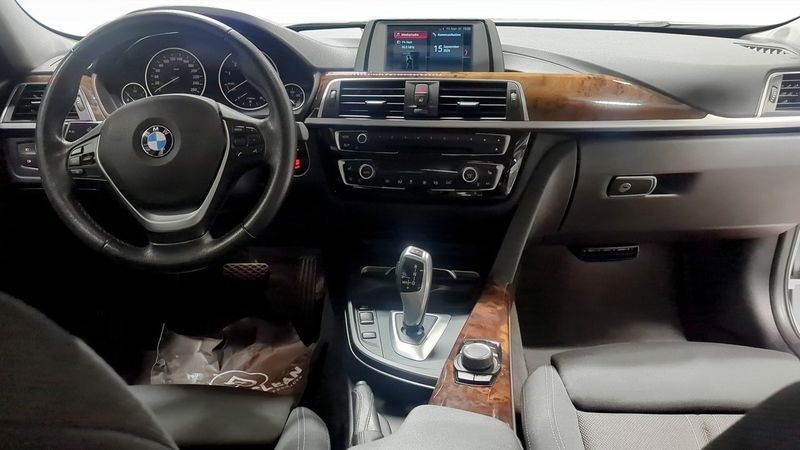 BMW 320 bild 4