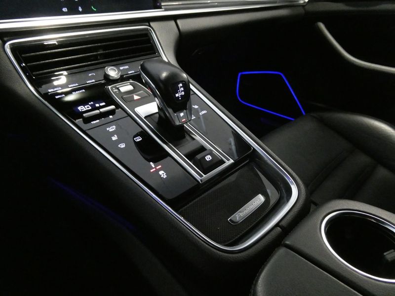 Porsche Panamera bild 18
