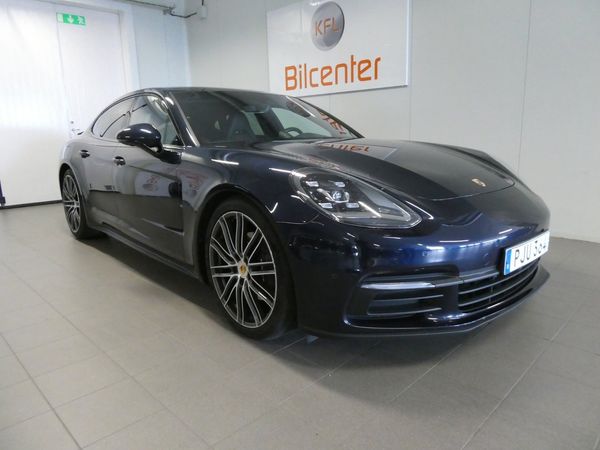Porsche Panamera 4 PDK 330HK SportChrono-360-Kolfiber-Luft-BOSE-SoV - 2017