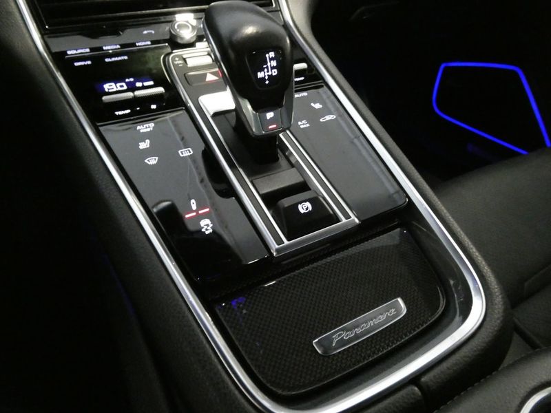 Porsche Panamera bild 24