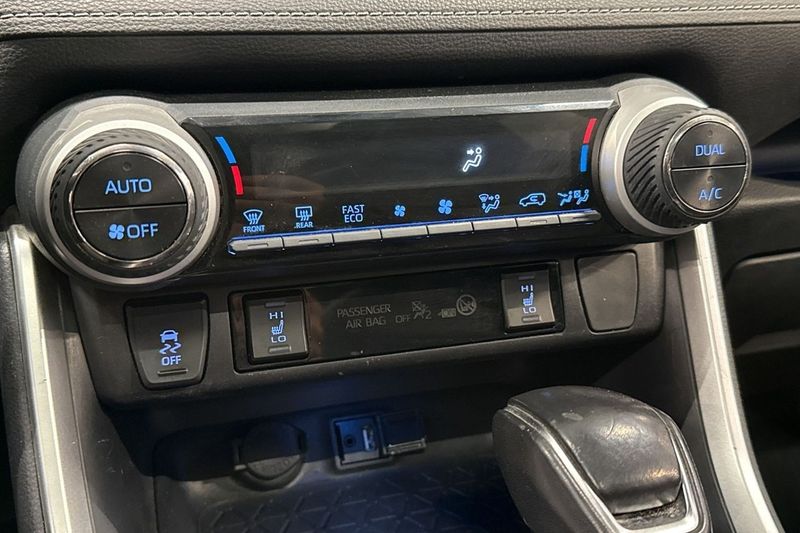 Toyota RAV4 bild 16