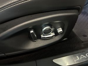 Jaguar I-Pace bild 18