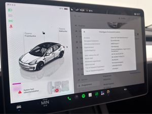 Tesla Model 3 bild 23