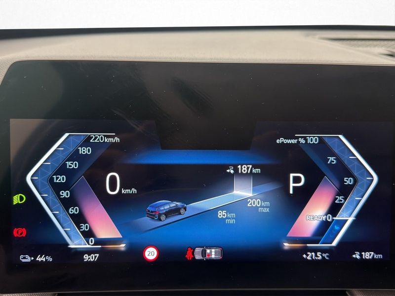 BMW iX1 bild 16