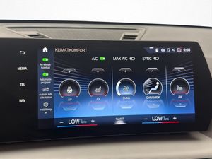 BMW iX1 bild 20